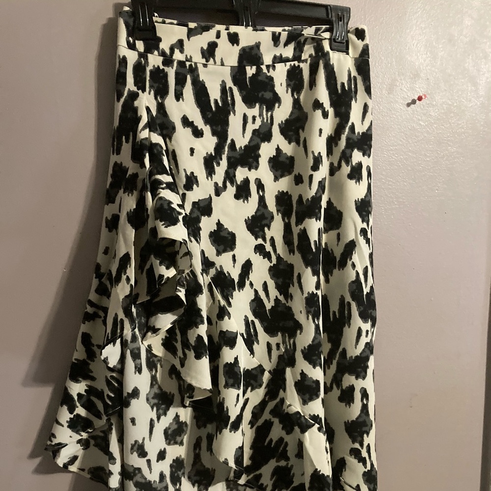 Cute Slit Skirt